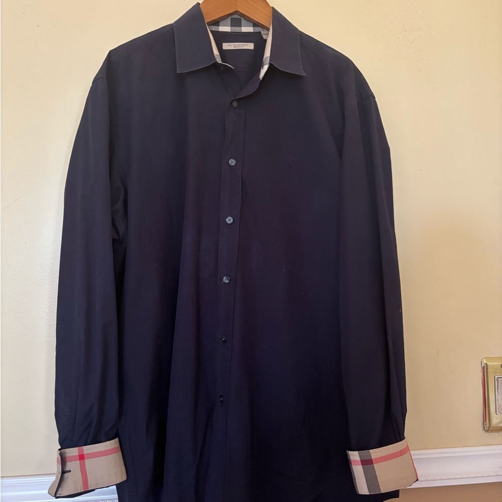 🆕 Burberry Nova check Blue Logo Shirt 👕 - Picture 2 of 6